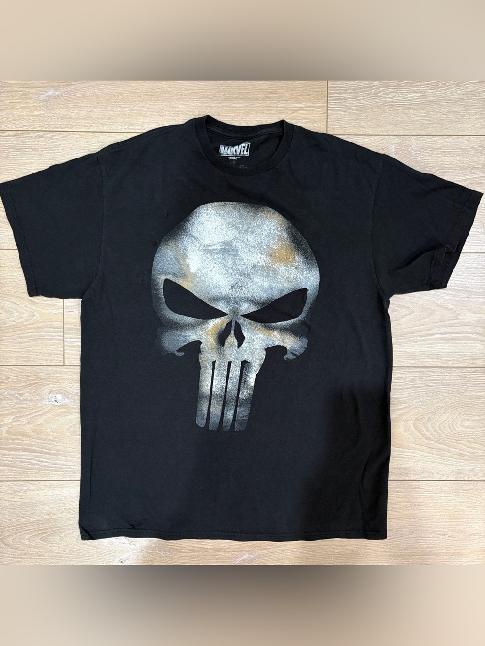 Official Marvel The Punisher Skull Graphic Tee L